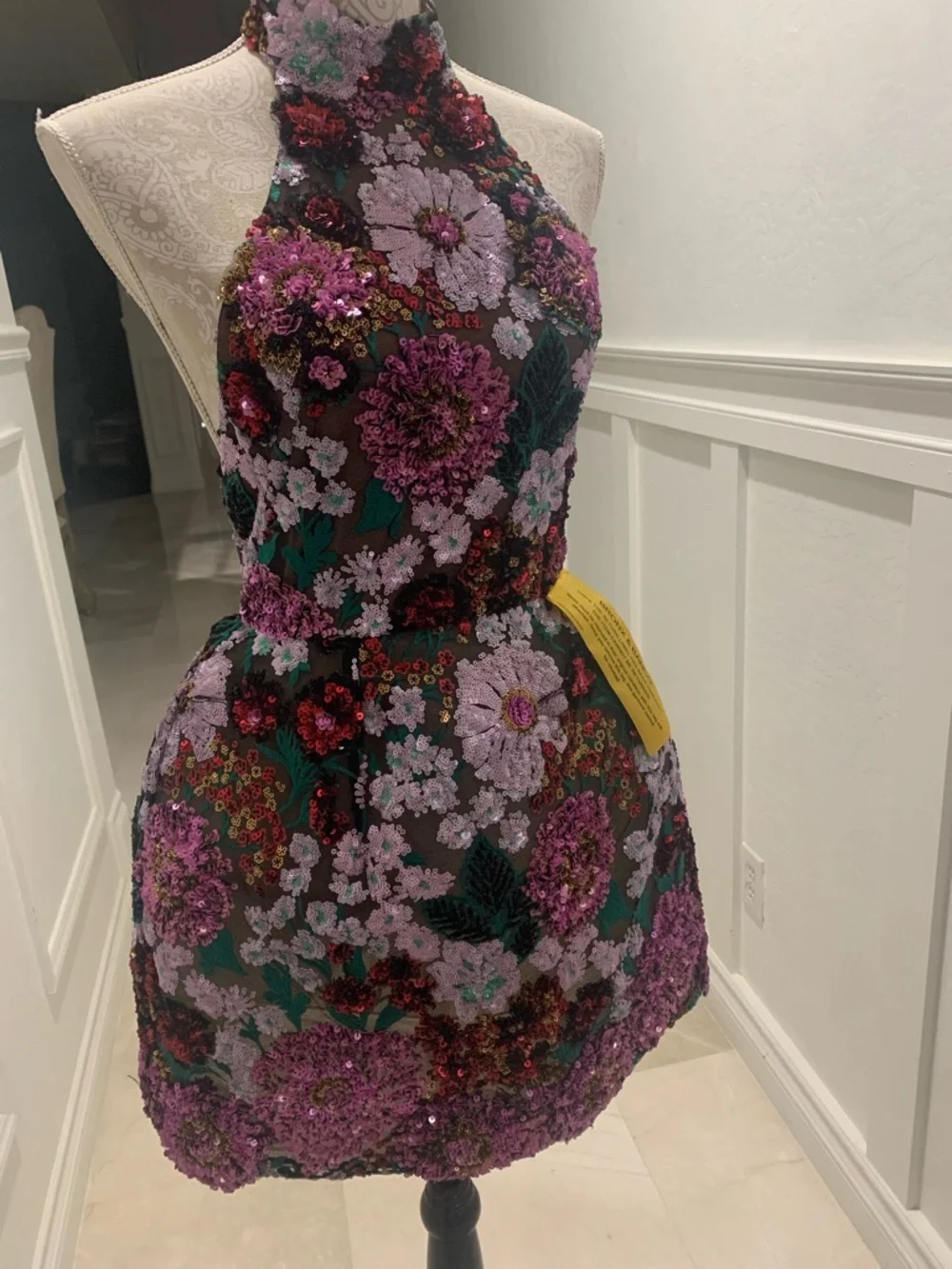 New BRONX AND BANCO Deirdre Floral Sequinned Halter Dress Size S / 4 US - Picture 8 of 16